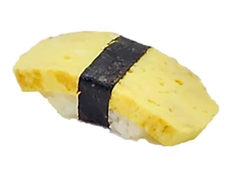 NIGIRI TAMAGO: Nigiri sushi avec omelette japonaise douce, légère et moelleuse.