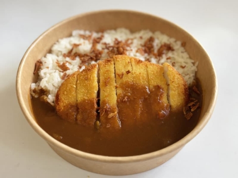 Tonkatsu-curry-bento-maison-ichi-traiteur-japonais-geneve